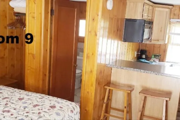 Canyon Motel